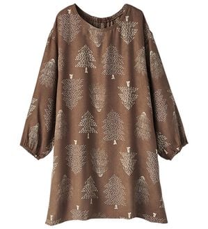 BELLUNA（ベルーナ）の「すぽっと着られる！ゆったりラクチンプリントチュニック（チュニック）」｜森柄