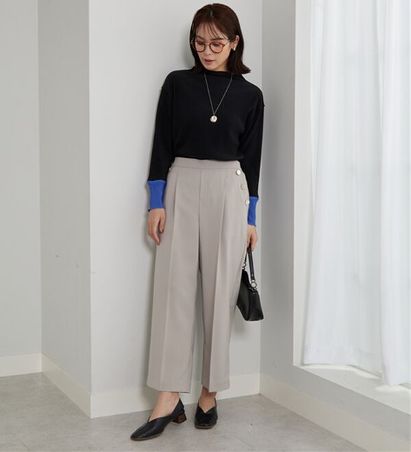 BELLUNA（ベルーナ）の「プリーツ素材配色デザインプルオーバー（カットソー）」｜詳細画像