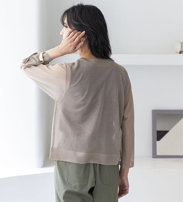 BELLUNA（ベルーナ）の「サガラ刺しゅうシアーニットプルオーバー（ニット・セーター）」｜詳細画像