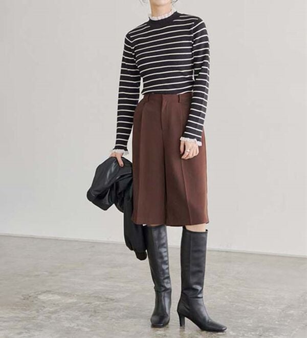 Pierrot（ピエロ）の「レース付ハイネックリブニット（ニット・セーター）」｜詳細画像