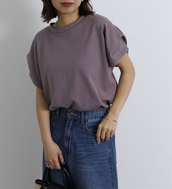 BELLUNA（ベルーナ）の「脱普通のＴシャツ！華奢見せジェラートポンチ素材プルオーバー（カットソー）」｜モカ