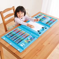 「色鉛筆色彩ブラシ付アートセット（その他日用品）」