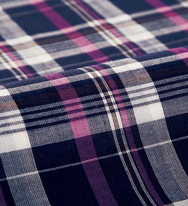 BELLUNA（ベルーナ）の「綿１００％刺しゅうデザインシャツ（シャツ）」｜詳細画像