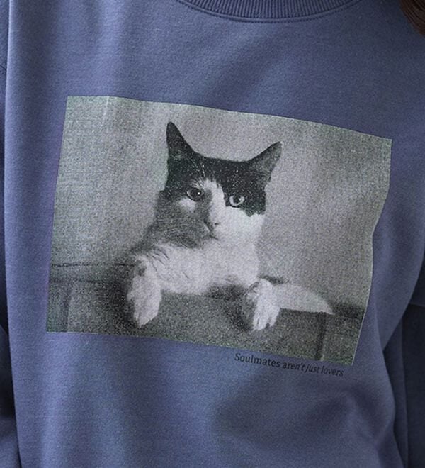 BELLUNA（ベルーナ）の「【毛玉になりにくい】あったかキレイ！大人のプリントトレーナー（トレーナー・スウェット）」｜詳細画像