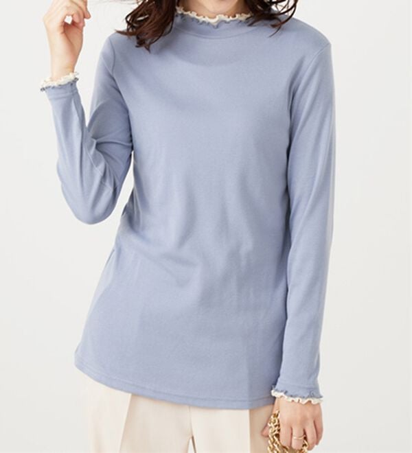 BELLUNA（ベルーナ）の「重ね着風フリル衿プルオーバー（カットソー）」｜ライラック×オフ白