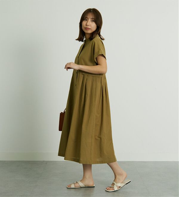 BELLUNA（ベルーナ）の「コットンリネンタック使いゆったりワンピース（その他ワンピース）」｜詳細画像