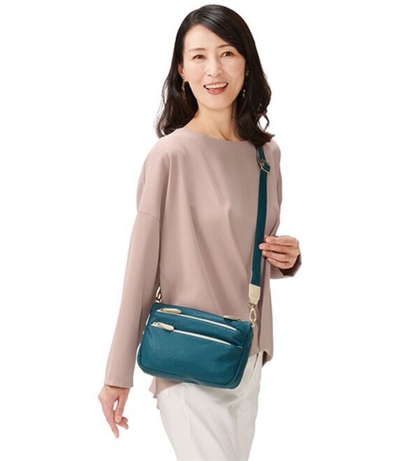 「レザータッチのポシェット（その他バッグ）」｜詳細画像