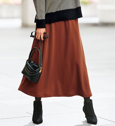 BELLUNA（ベルーナ）の「あったか裏ファー素材ロング丈スカート（ロングスカート）」