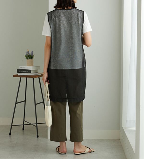 BELLUNA（ベルーナ）の「【2点セット】シアーストライプ素材ジレアンサンブル（アンサンブル）」｜詳細画像