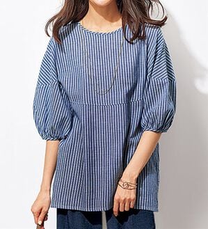 BELLUNA（ベルーナ）の「柔らか綿麻ボリューム袖ブラウス（ブラウス）」｜ブルー系ストライプ