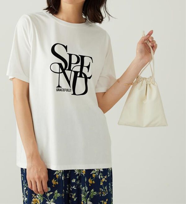 BELLUNA（ベルーナ）の「フロッキープリントロゴプルオーバー（カットソー）」｜詳細画像