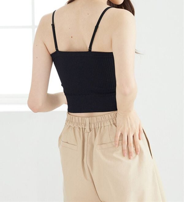 YU'NOW（ユナウ）の「カップ付ショート丈チューブキャミ（ブラトップ・カップ付きインナー）」｜詳細画像
