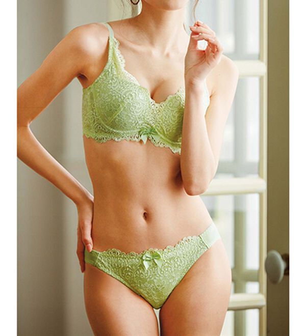 YU'NOW（ユナウ）の「脇スッキリカシュクールブラ＆ショーツセット（ブラジャー＆ショーツセット）」｜詳細画像