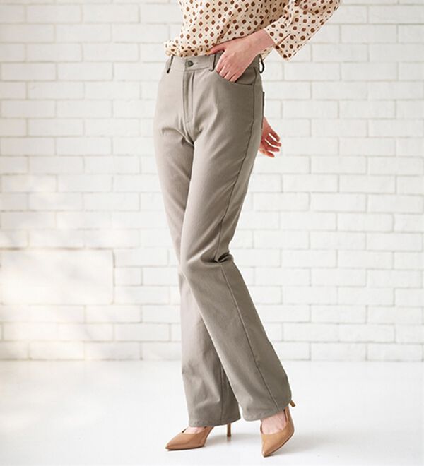 BELLUNA（ベルーナ）の「【選べる裏起毛】静電気防止！ヘリンボーンブーツカットパンツ（フルレングスパンツ）」｜詳細画像