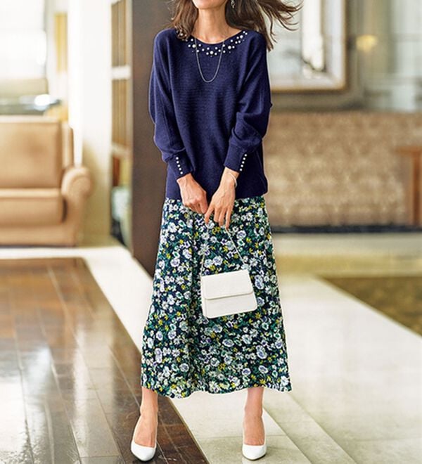 BELLUNA（ベルーナ）の「パール付ラメ入りドルマンニットプルオーバー（ニット・セーター）」｜詳細画像