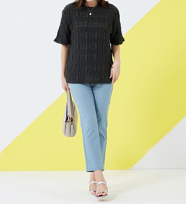 BELLUNA（ベルーナ）の「ストレッチレース調ハイネックプルオーバー（カットソー）」｜詳細画像