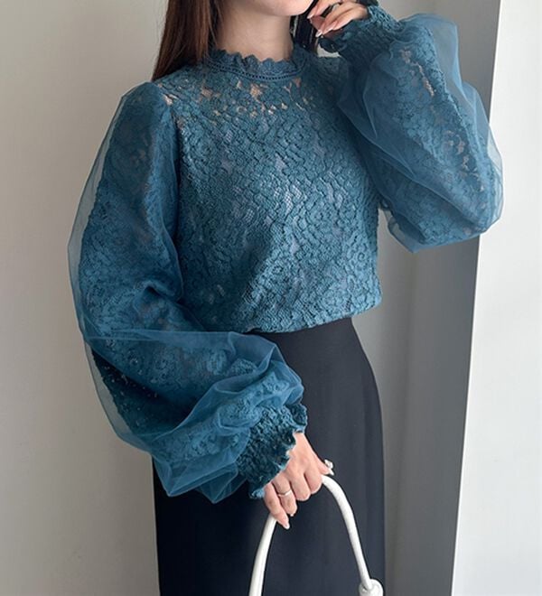 RANAN（ラナン）の「チュールドッキングフラワーレースキャンディースリーブブラウス（ブラウス）」｜詳細画像