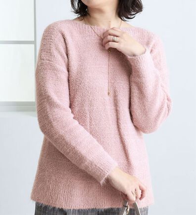 BELLUNA（ベルーナ）の「シャギーニットボートネックプルオーバー（ニット・セーター）」