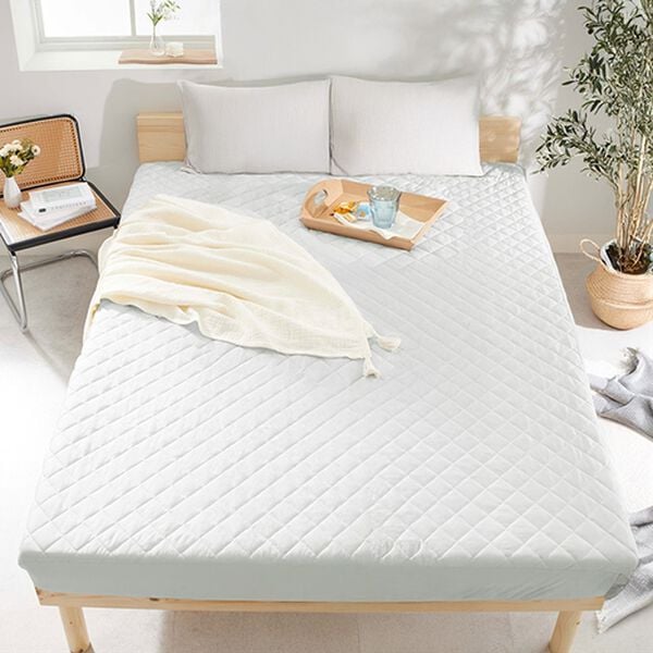 iellio（イエリオ）の「ひんやり冷感敷パッド一体型ＢＯＸシーツ＜洗える・接触冷感・抗菌防臭・時短・家事楽・ボックスシーツ・寝苦しさ対策＞（ボックスシーツ・ベッドシーツ）」｜詳細画像
