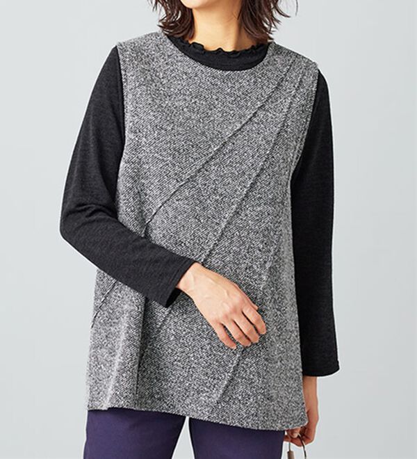 BELLUNA（ベルーナ）の「ブークレ素材タックデザインアンサンブル（アンサンブル）」｜詳細画像