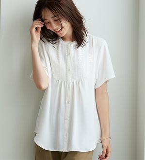 BELLUNA（ベルーナ）の「【2つの機能付き】お手入れ楽々！レース使いシャツチュニック（ブラウス）」｜オフ白