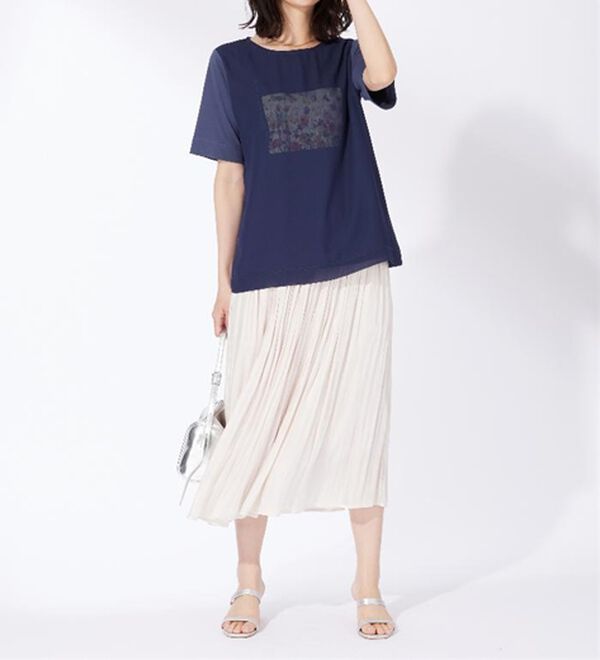 BELLUNA（ベルーナ）の「〈日比谷花壇〉シフォン重ねプルオーバー（カットソー）」｜詳細画像