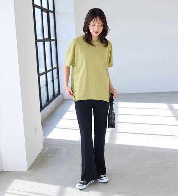 BELLUNA（ベルーナ）の「シュッと体型カバー！ジャストフィットフレアーパンツ（フルレングスパンツ）」｜詳細画像