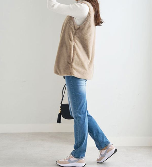 BELLUNA（ベルーナ）の「ホック付き！着映えるファーベスト（ベスト）」｜詳細画像