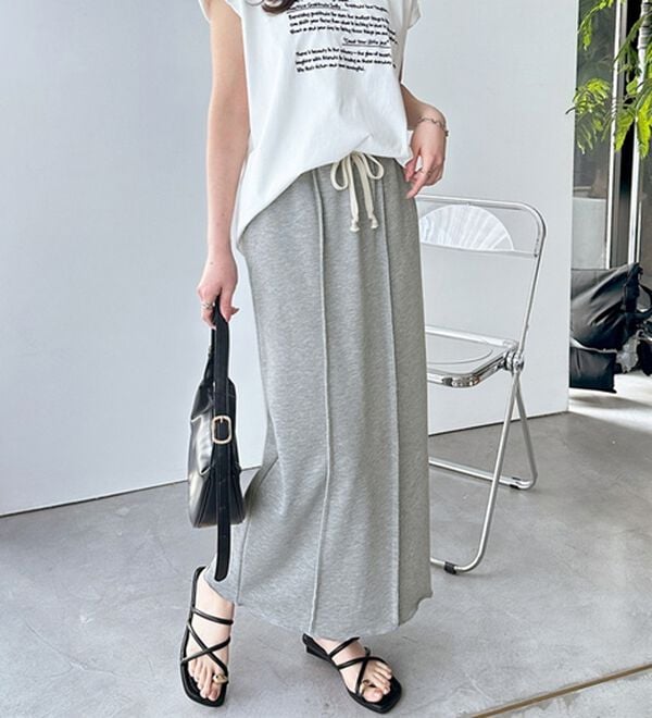 GeeRA（ジーラ）の「すっきり見え！フロントラインスウェットナロースカート（ロングスカート）」｜詳細画像