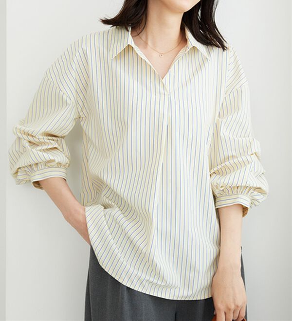 BELLUNA（ベルーナ）の「袖タックデザインスキッパーシャツ（シャツ）」｜詳細画像