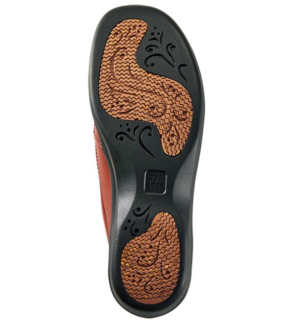 BELLUNA（ベルーナ）の「＜トパーズ＞滑りにくいオブリークシューズ（スリッポン）」｜詳細画像