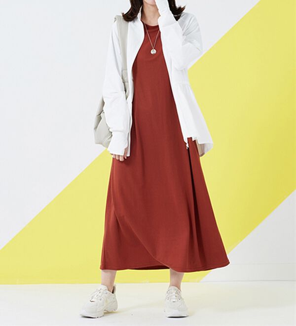 BELLUNA（ベルーナ）の「ギャザー切替ラッシュガードＵＶ対策ジャケット（パーカー）」｜詳細画像