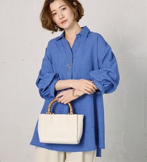 BELLUNA（ベルーナ）の「麻調素材袖タックデザインシャツチュニック（チュニック）」｜ブルー