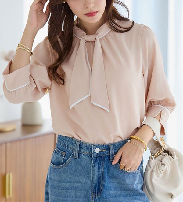 alotta（アロッタ）の「袖口パール6分袖ブラウス（ブラウス）」｜詳細画像