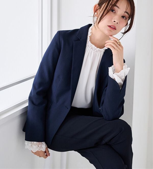 RANAN（ラナン）の「【選べる衿】洗える！春夏ロングシーズン着用可能ベーシック２点ライトスーツ（パンツスーツ）」｜ネイビー／テーラード