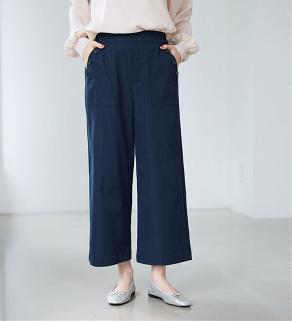 BELLUNA（ベルーナ）の「【快適Ｌａｂ．】サラもち！快適ビンテージ調素材ボタン使いワイドパンツ（ワイドパンツ・ガウチョ）」｜詳細画像
