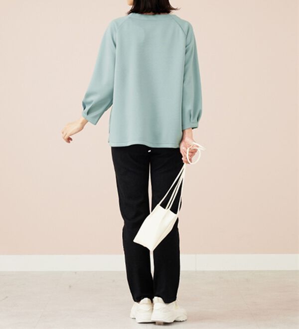 BELLUNA（ベルーナ）の「軽やか！メッシュダンボールプルオーバー（カットソー）」｜詳細画像