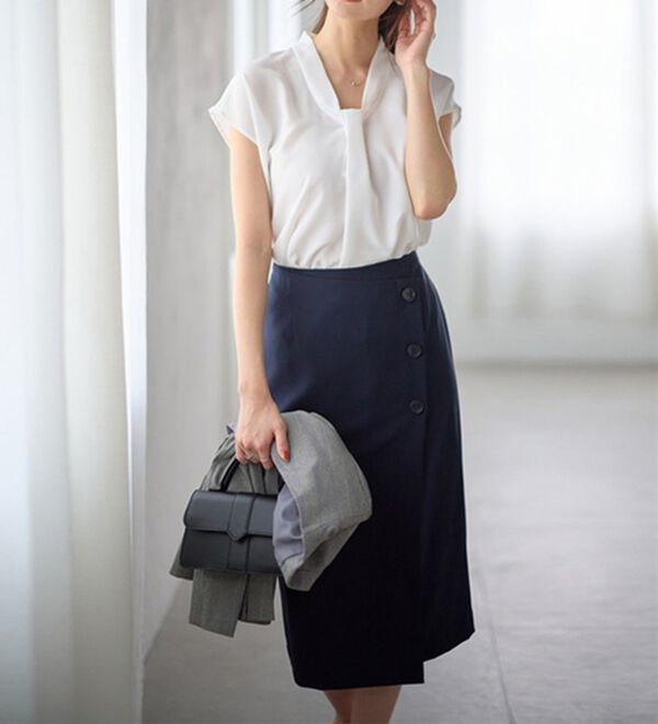 GeeRA（ジーラ）の「【２点】単品使いもできる！ベーシックブラウス＆スカートセットアップ（スカートスーツ）」｜詳細画像