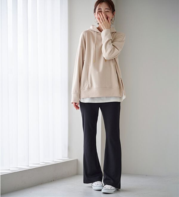 BELLUNA（ベルーナ）の「シュッと体型カバー！ジャストフィットフレアーパンツ（フルレングスパンツ）」｜詳細画像