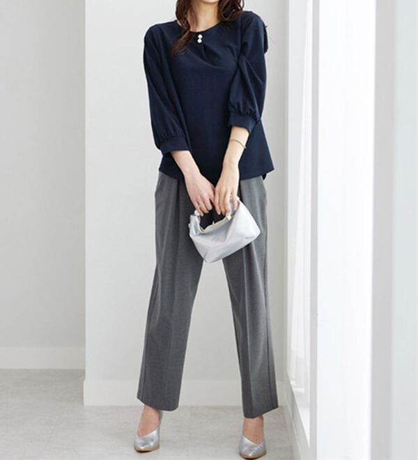 BELLUNA（ベルーナ）の「カットジョーゼットパールボタン付ブラウス（ブラウス）」｜詳細画像