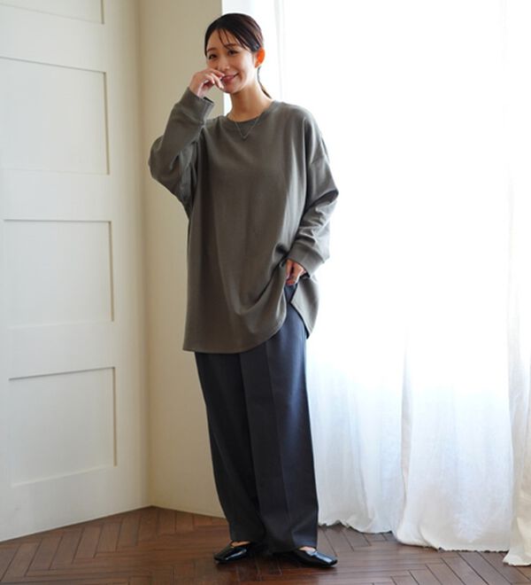 A HAPPY MARILYN（アハッピーマリリン）の「【Ｍ～８Ｌ】スウェット苦手さんも嬉しい！長袖／七分袖から選べる 綿混 トレーナーライク ビッグシルエット Ｔシャツ（Tシャツ）」｜詳細画像