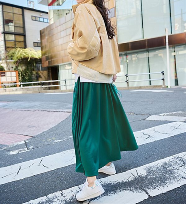 RANAN（ラナン）の「＜ａｄｉｄａｓ＞Ｗ　ＷＯＲＤ　クルースウェット（トレーナー・スウェット）」｜詳細画像