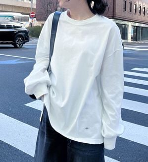 RANAN（ラナン）の「多機能ベーシックオーバーサイズ長袖Tシャツ（Tシャツ）」｜ホワイト