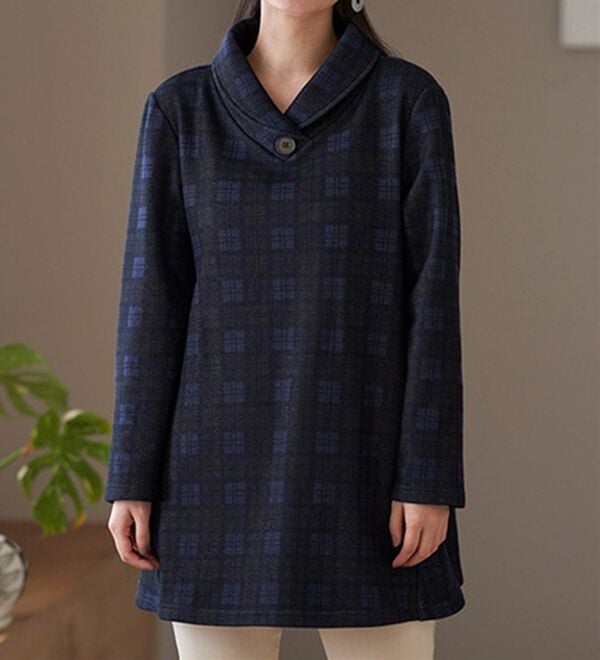 BELLUNA（ベルーナ）の「まるで着る毛布！裏ファーデザインチュニック（チュニック）」｜詳細画像