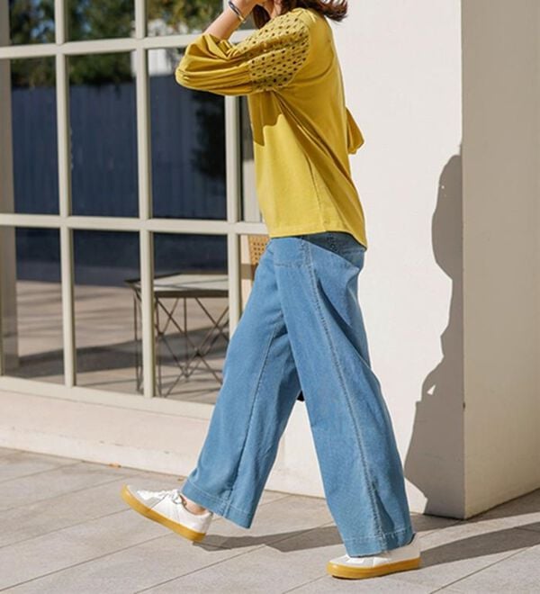 BELLUNA（ベルーナ）の「ボリューム袖レース切替プルオーバー（カットソー）」｜詳細画像