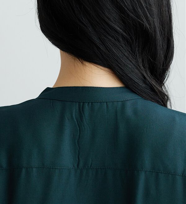 BELLUNA（ベルーナ）の「レーヨン素材スキッパーデザインワンピース（その他ワンピース）」｜詳細画像