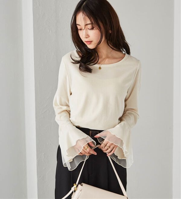 RANAN（ラナン）の「フレアーチュール袖ベロアプルオーバー（カットソー）」｜詳細画像