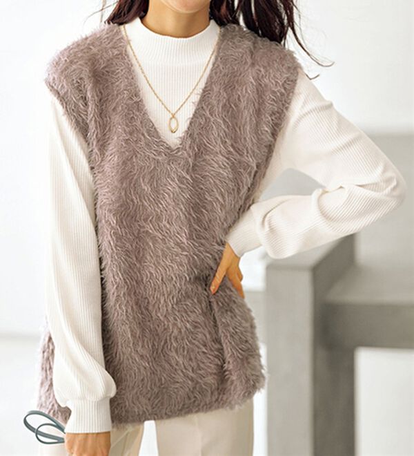 BELLUNA（ベルーナ）の「上品シャギー素材ベストアンサンブル（アンサンブル）」｜詳細画像