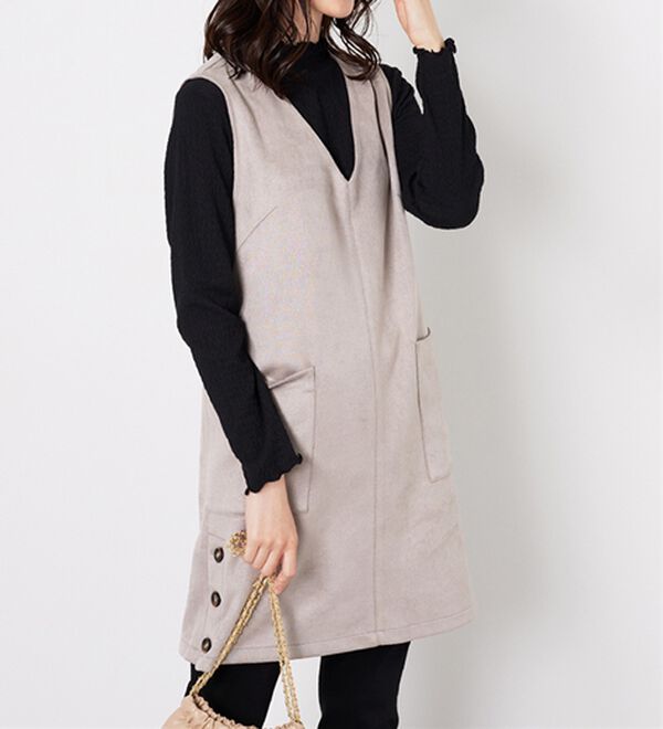 BELLUNA（ベルーナ）の「スエード調サイドボタンジャンパードレス（ジャンパースカート）」｜詳細画像