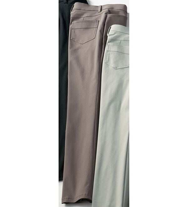 BELLUNA（ベルーナ）の「ウルトラ美脚ストレッチ多機能パンツ（フルレングスパンツ）」｜モカ